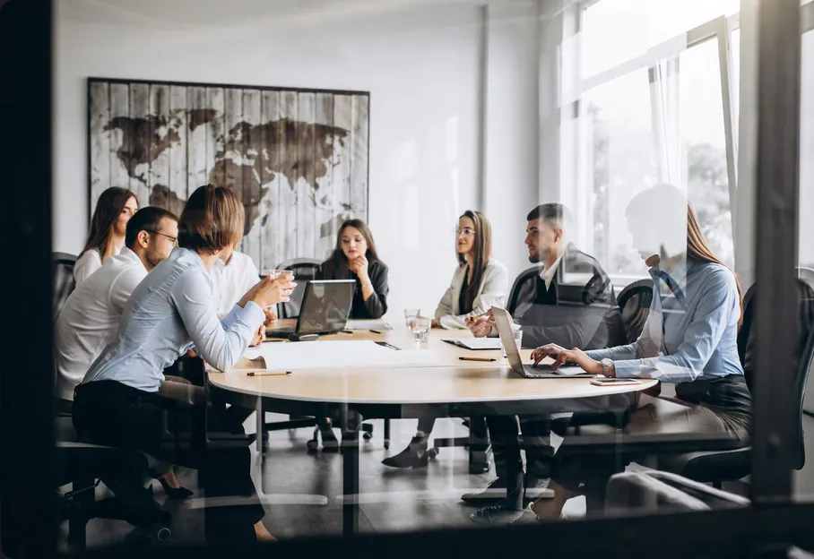 Cât costă înființarea unei firme și ce taxe trebuie să plătești la început